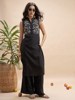 VISHUDH - Women Black Embroidered Sleeveless Kurta