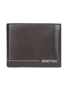 United Colors of Benetton - Benito Men Leather Pass case Wallet - Brown, No. of Card Slot : 12
