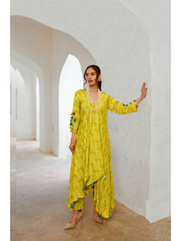 PALLAVI JAIPUR - Gulbahar Lemon Green Tassel Kurta With Pant (Set of 2)