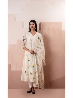 AM by Anita Mittal - Off White Falak Anarkali Kurta with Pant and Dupatta