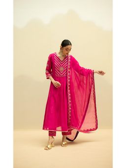 AM by Anita Mittal - Jhoomar Pink Kurta with Pant and Dupatta