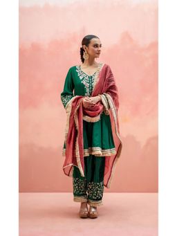 AM by Anita Mittal - Anjum Green Kurta with Pant and Dupatta