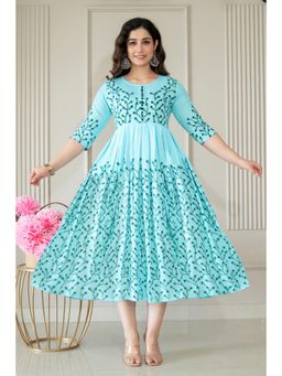 The Perfect Fit Co. - Women Blue Floral Printed Midi Dress