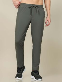 Technosport - Men Green Solid Relax Fit Sports Track Pant