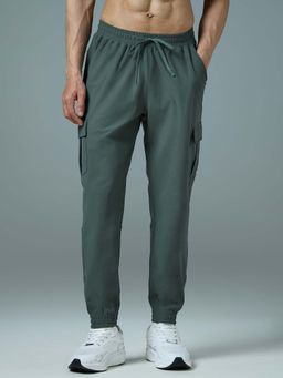 Technosport - Men Green Solid Slim Fit Sports Cargo Joggers