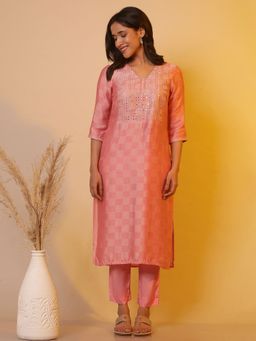 Aurelia - Pink Textured Shantung Embroidered Kurta