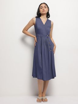 Strong And Brave - Women Solid Denim Crepe A-Line Dress