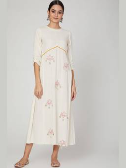 THE RIGHT CUT - Ivory Lotus Midi Dress