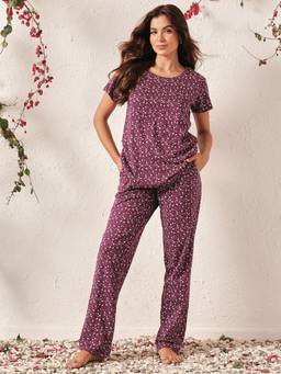 Clovia - Cotton Floral Print T-Shirt And Pyjama Purple