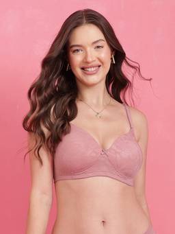 Clovia - Padded Non-Wired Full Coverage Multiway T-shirt Bra in Light Pink