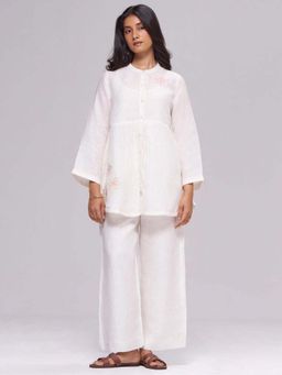 Ganga Fashions - Women White Linen Co-Ord Set and Inner