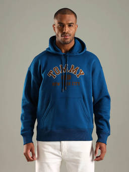 Tommy Hilfiger - Men Blue Typographic Regular Fit Cotton Sweatshirt