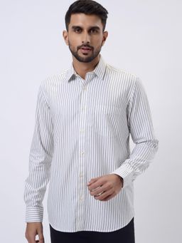 JadeBlue - White Cotton Slim Fit Striped Casual Shirt