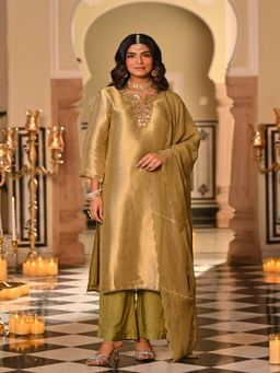 Mahee Jaipur - Kelly Green Patch Embroidery kurta With Pant And Dupatta
