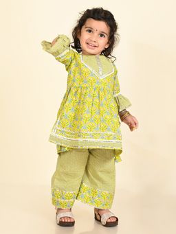 Lil Pitaara - Pure Cotton Infant Ethnic Kurti and Palazzo Green (Set of 2)