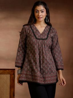 Libas - Grey Floral Printed Pleated Cotton Kurti with Lace On Yoke