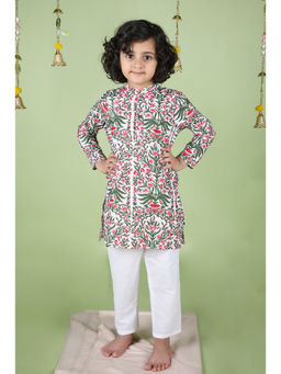 The Cotton Staple - Mughal Kurta And Pant (Set of 2)
