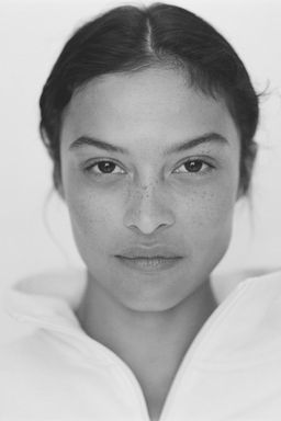 H&M - Women White Oversized Zip-Top Sweatshirt