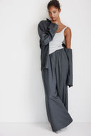 Black color option, Sold out, Currently selected
