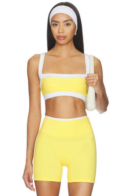 FORM - Straight Neck Women's Padded Adjustable Strap Sports Bra Yellow
