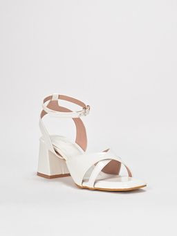 SCENTRA - Alicia White Block Sandals