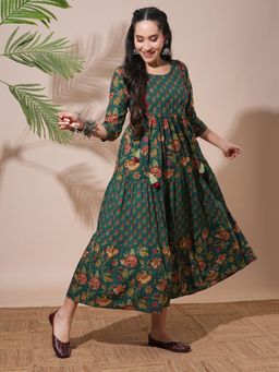 Globus - Green Floral Round Neck Dress