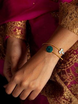 Neeta Boochra - 925 Sterling Silver 22K Gold Plated Green Onyx Bracelet with Kundan