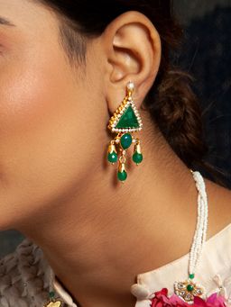 Neeta Boochra - 925 Sterling Silver 22K Gold Plated Green Onyx Cz Pearl Earrings