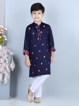 Kinder Kids - Boys Blue Embroidered Gotta Patti Kurta With Pajama (Set of 2)