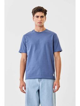 Snitch - Men Blue Solid Half Sleeves Regular T-shirt
