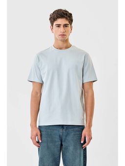 Snitch - Men Light Blue Solid Half Sleeves Regular T-shirt