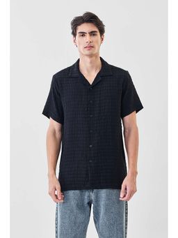 Snitch - Men Black Textured Half Sleeves Boxy Casual Shirt