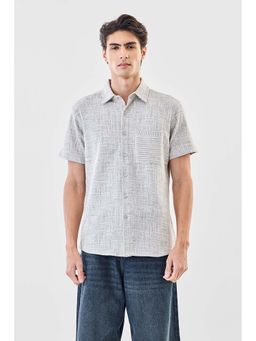 Snitch - Men Grey Textured Half Sleeves Regular Casual Shirt