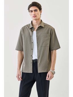 Snitch - Men Olive Textured Half Sleeves Oversized Casual Shirt
