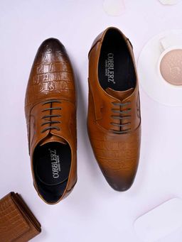 Cobblerz - Men Tan Checked Oxfords