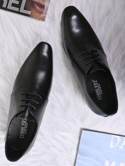 Cobblerz - Men Black Solid Formal Derbies