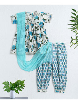 The Magic Wand - Cotton White Floral Kurta & Salwar with Dupatta