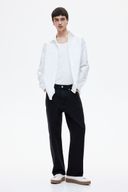 Black color option, Sold out, Currently selected