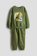 Green color option, Sold out, Currently selected