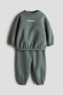 Green color option, Sold out, Currently selected