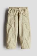 Green color option, Sold out, Currently selected