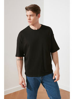 Trendyol - Man Black T-Shirt