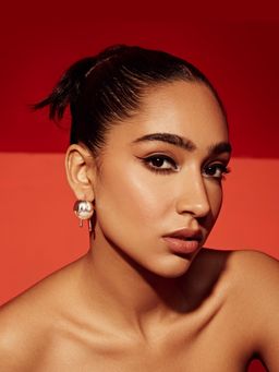 Anaash - Silver Melting Studs Earrings
