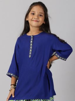 KiddoPanti - Girls Blue Rayon 3/4Th Sleeve Short Kurta