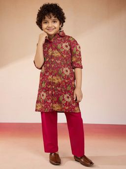 Vastramay - Pink Floral Cotton Kurta with Pyjama for Boys