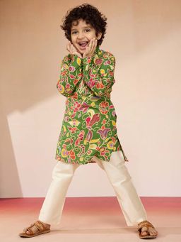 Vastramay - Green Cotton Muslin Printed Kurta With Pyjama For Boys