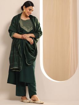 Gerua By Libas - Green Silk Blend Round Neck Kurta with Pant and Dupatta (Set of 3)