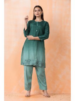 Autumnlane - Green Cotton Mandarin Neck Kurta with Pant (Set of 2)