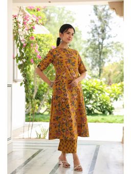 Autumnlane - Yellow Cotton Mandarin Neck Kurta with Pant (Set of 2)