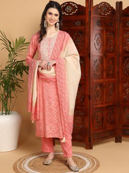 Vaamsi - Women Peach Viscose Rayon Bandhani Kurta with Pant and Dupatta (Set of 3)